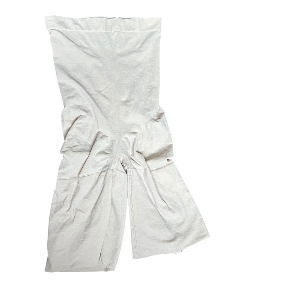 Spanx High-Waisted Shorts Nude Medium EUC Shapewear